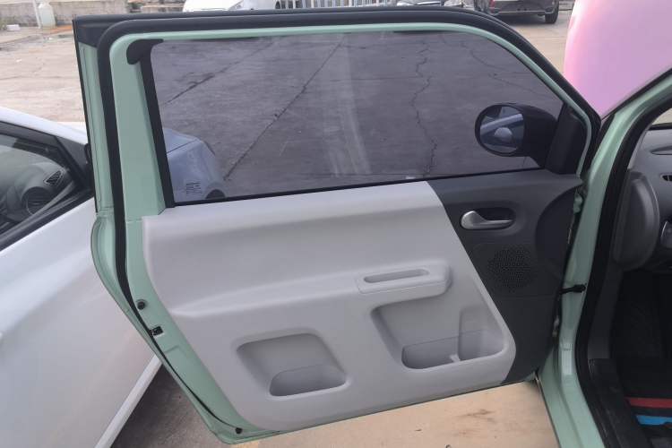 Used CHANGAN NEVO Lumin 2022 301km Honey-Sweet Version Interior 5