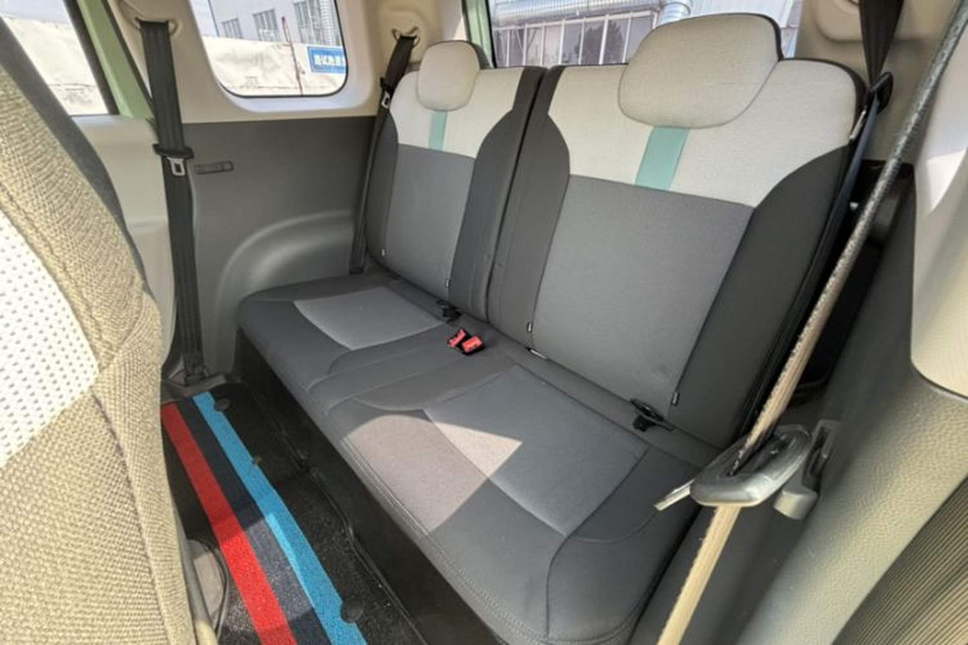 Used CHANGAN NEVO Lumin 2022 301km Honey-Sweet Version Interior 7
