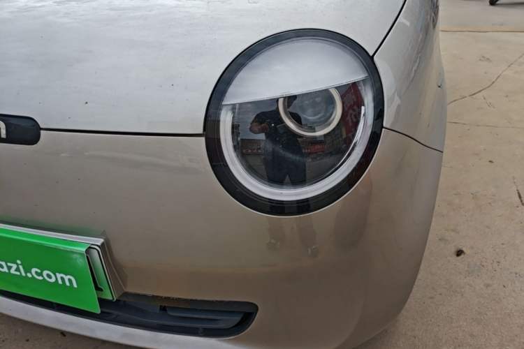 Used CHANGAN NEVO Lumin 2022 155 km – Refreshingly Sweet Edition Left Front Headlight