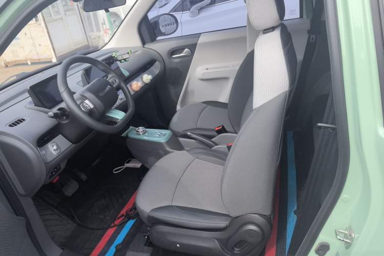 Used CHANGAN NEVO Lumin 2022 301km Honey-Sweet Version Left Front Seat