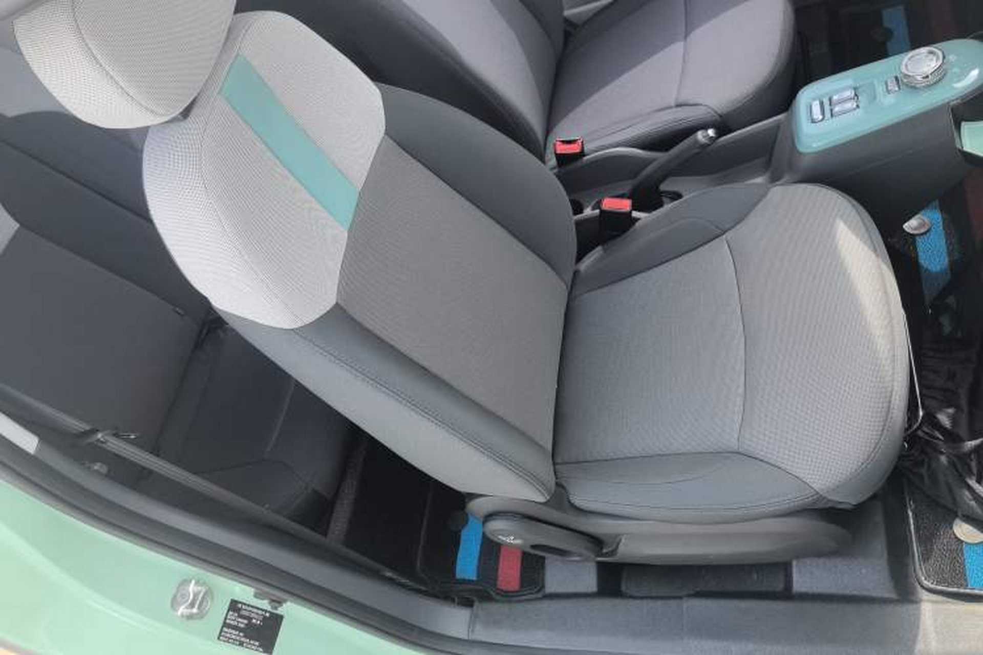 Used CHANGAN NEVO Lumin 2022 301km Honey-Sweet Version Right Front Seat
