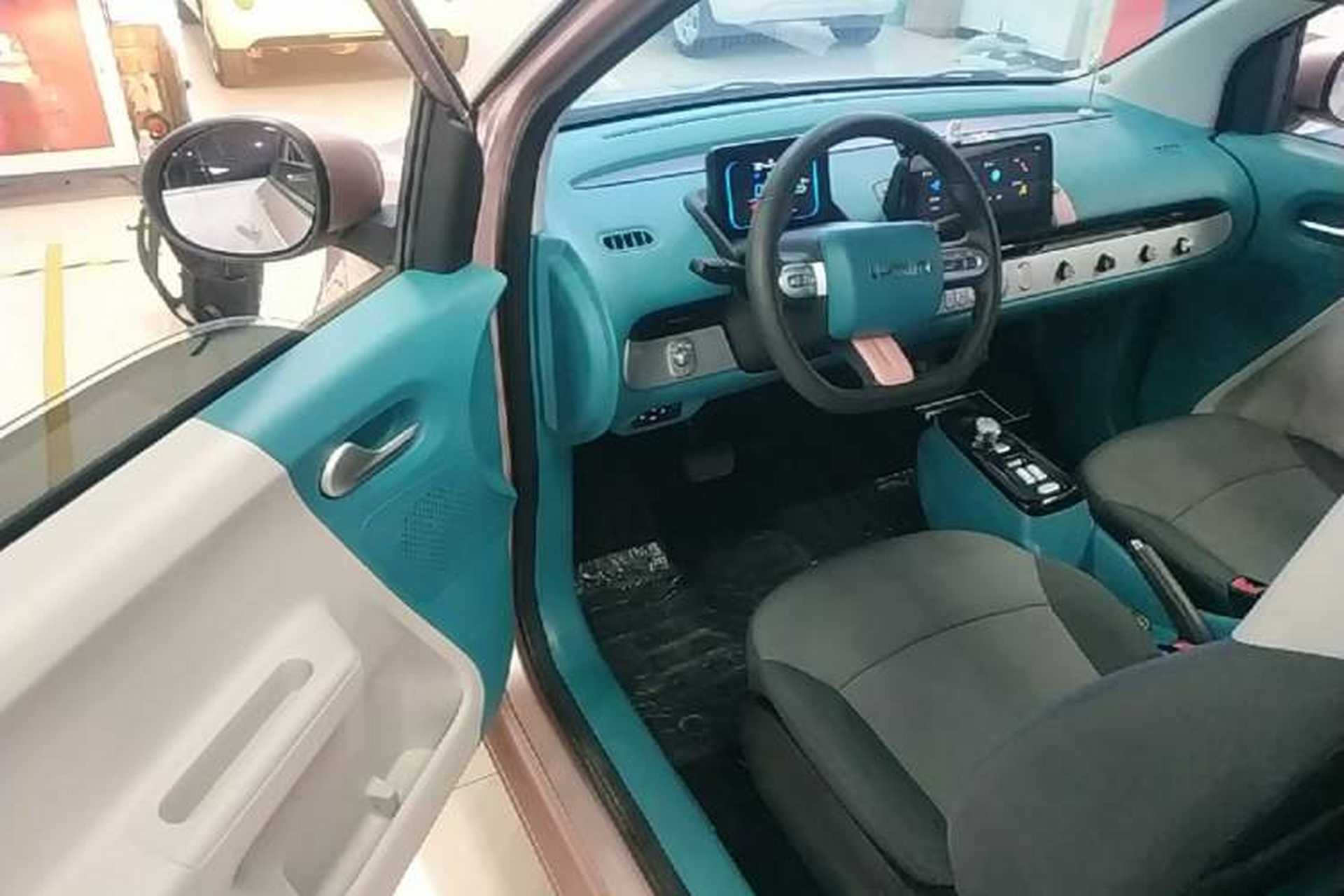Used CHANGAN NEVO Lumin 2022 155 km – Refreshingly Sweet Edition Driver Seat