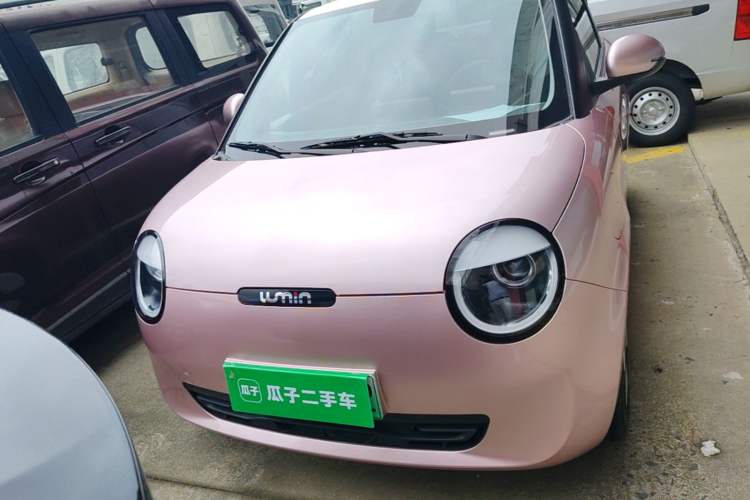 Used CHANGAN NEVO Lumin 2022 155 km – Refreshingly Sweet Edition Front
