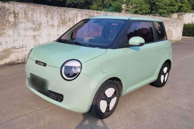 Ojetý CHANGAN NEVO Lumin 2022 210km Sweet Edition