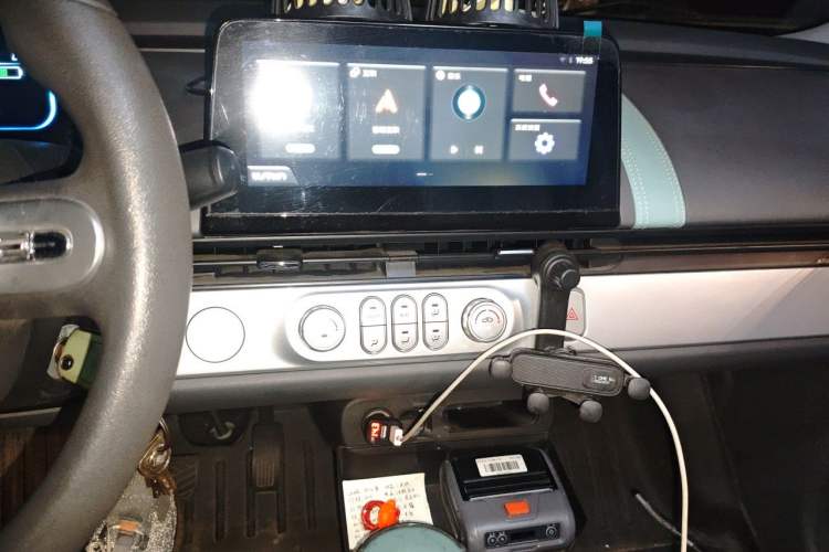 Used CHANGAN NEVO Lumin 2022 155 km – Refreshingly Sweet Edition Audio And AC Panel