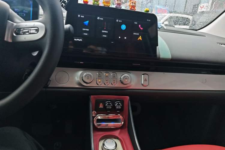 Used CHANGAN NEVO Lumin 2022 155 km – Refreshingly Sweet Edition Audio And AC Panel