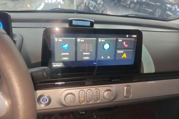 Used CHANGAN NEVO Lumin 2022 155 km – Refreshingly Sweet Edition Audio And AC Panel