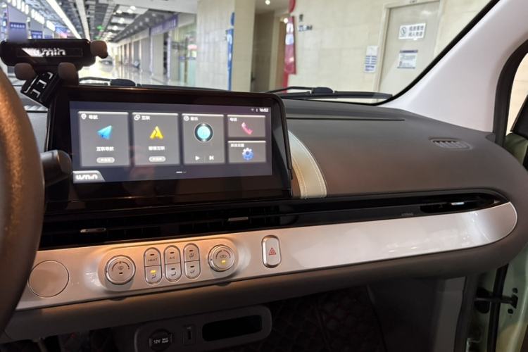 Used CHANGAN NEVO Lumin 2022 210km Sweet Edition Audio And AC Panel