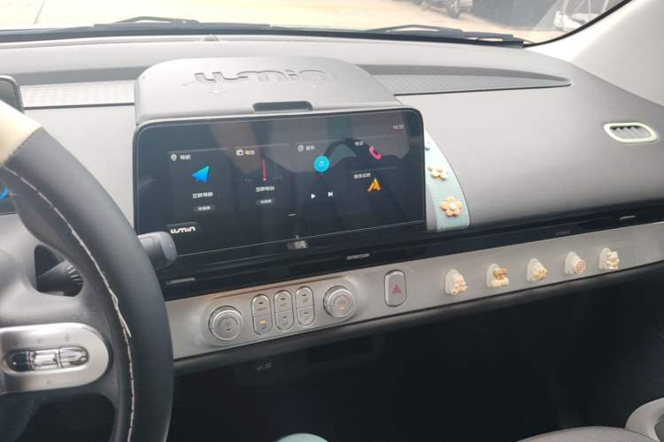 Used CHANGAN NEVO Lumin 2022 155 km – Refreshingly Sweet Edition Audio And AC Panel