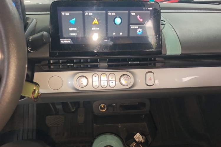 Used CHANGAN NEVO Lumin 2022 155 km – Refreshingly Sweet Edition Audio And AC Panel