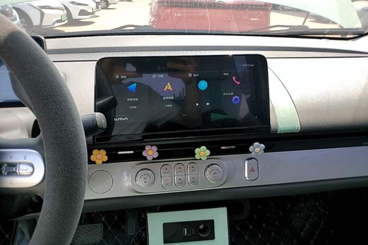 Used CHANGAN NEVO Lumin 2022 210km Sweet Edition Audio And AC Panel