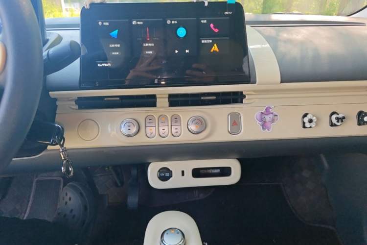 Used CHANGAN NEVO Lumin 2022 155 km – Refreshingly Sweet Edition Audio And AC Panel