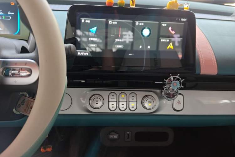 Used CHANGAN NEVO Lumin 2022 210km Sweet Edition Audio And AC Panel