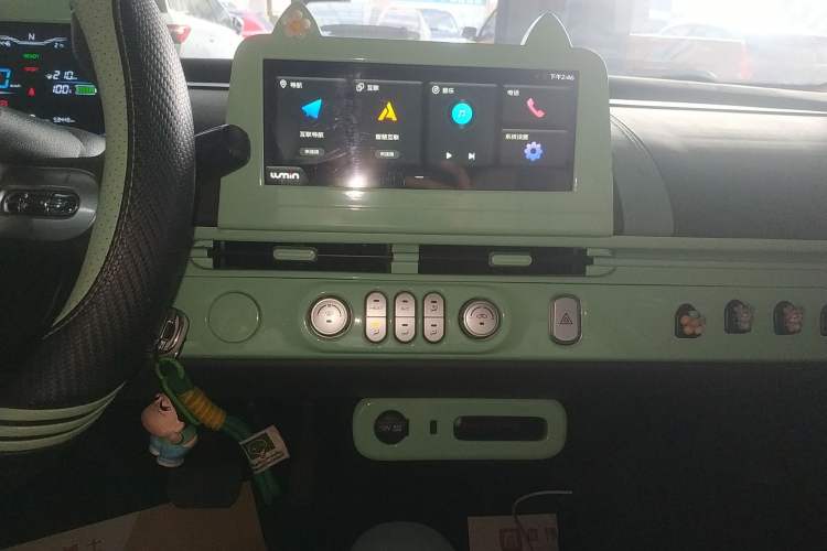 Used CHANGAN NEVO Lumin 2022 210km Sweet Edition Audio And AC Panel