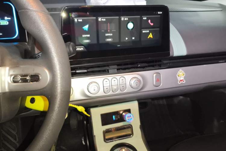 Used CHANGAN NEVO Lumin 2022 155 km – Refreshingly Sweet Edition Audio And AC Panel