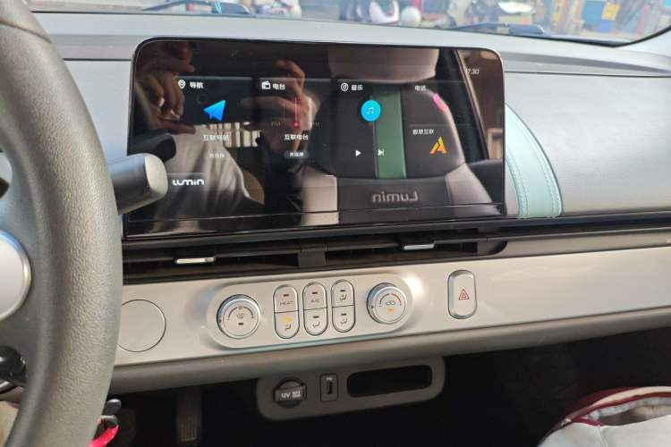 Used CHANGAN NEVO Lumin 2022 210km Sweet Edition Audio And AC Panel
