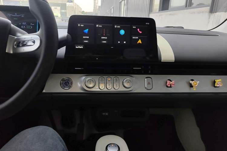 Used CHANGAN NEVO Lumin 2022 210km Sweet Edition Audio And AC Panel