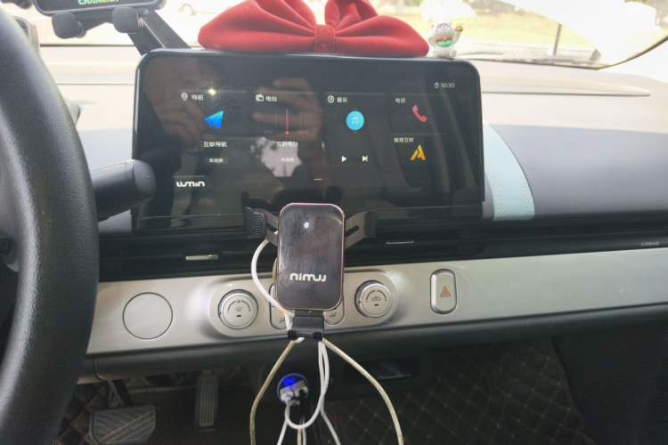 Used CHANGAN NEVO Lumin 2022 155 km – Refreshingly Sweet Edition Audio And AC Panel