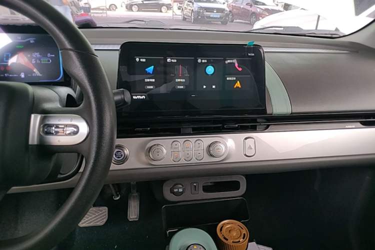 Used CHANGAN NEVO Lumin 2022 210km Sweet Edition Audio And AC Panel