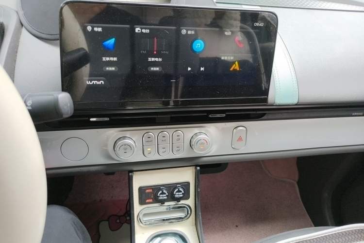Used CHANGAN NEVO Lumin 2022 210km Sweet Edition Audio And AC Panel