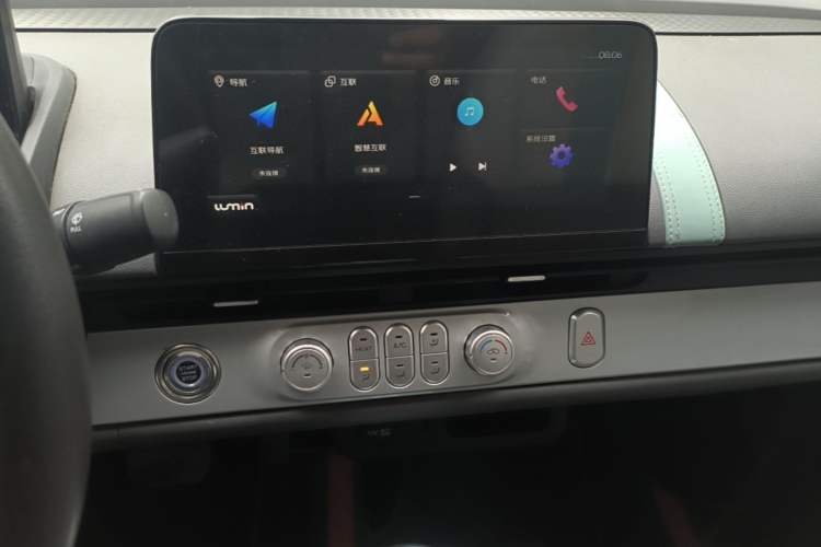 Used CHANGAN NEVO Lumin 2022 210km Sweet Edition Audio And AC Panel