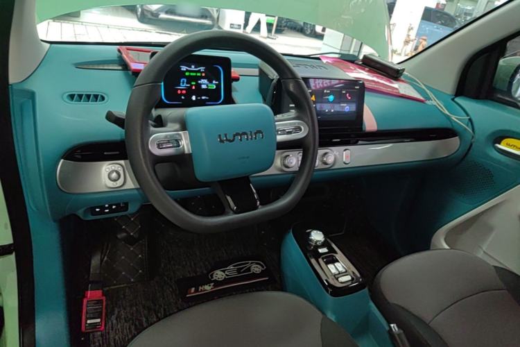 Used CHANGAN NEVO Lumin 2022 210km Sweet Edition Center Console