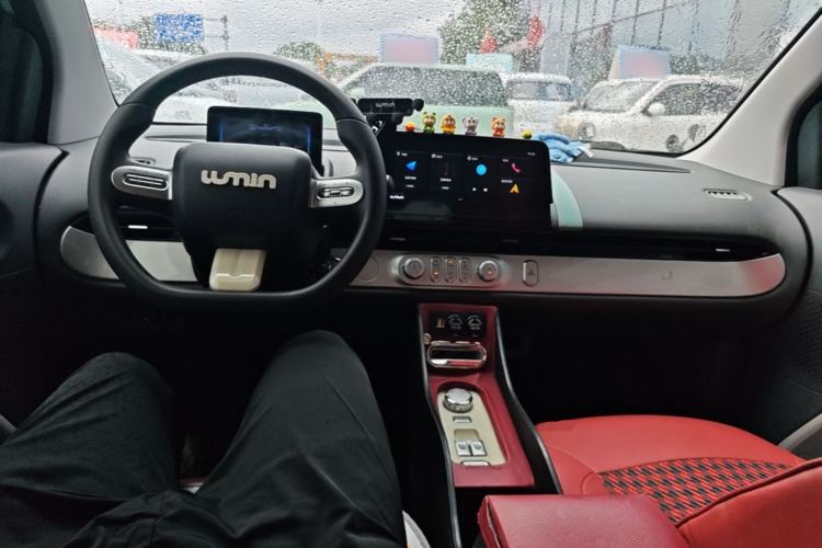 Used CHANGAN NEVO Lumin 2022 155 km – Refreshingly Sweet Edition Center Console