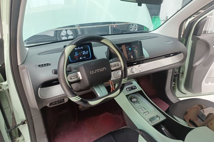 Used CHANGAN NEVO Lumin 2022 155 km – Refreshingly Sweet Edition Center Console