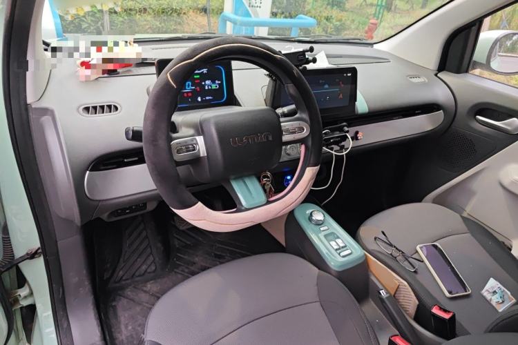 Used CHANGAN NEVO Lumin 2022 301km Honey-Sweet Version Center Console