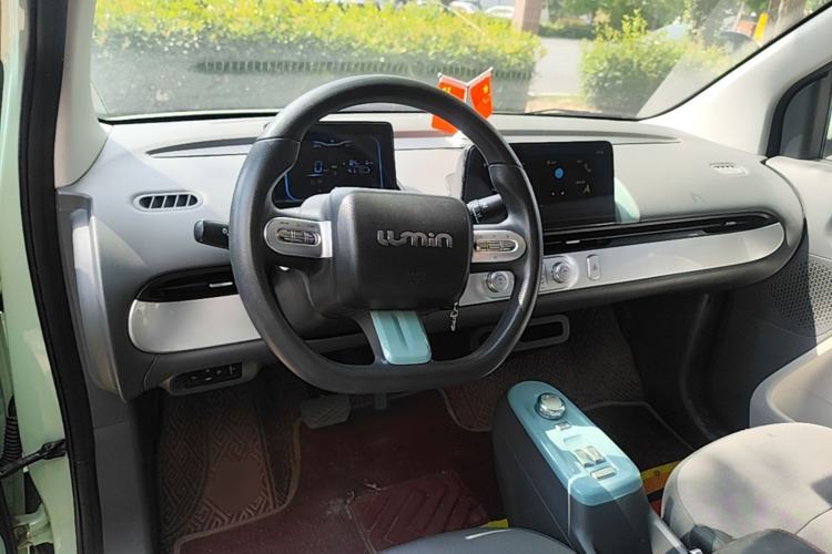 Used CHANGAN NEVO Lumin 2022 210km Sweet Edition Center Console