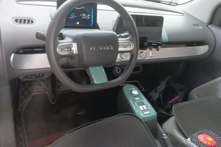 Used CHANGAN NEVO Lumin 2022 210km Sweet Edition Center Console