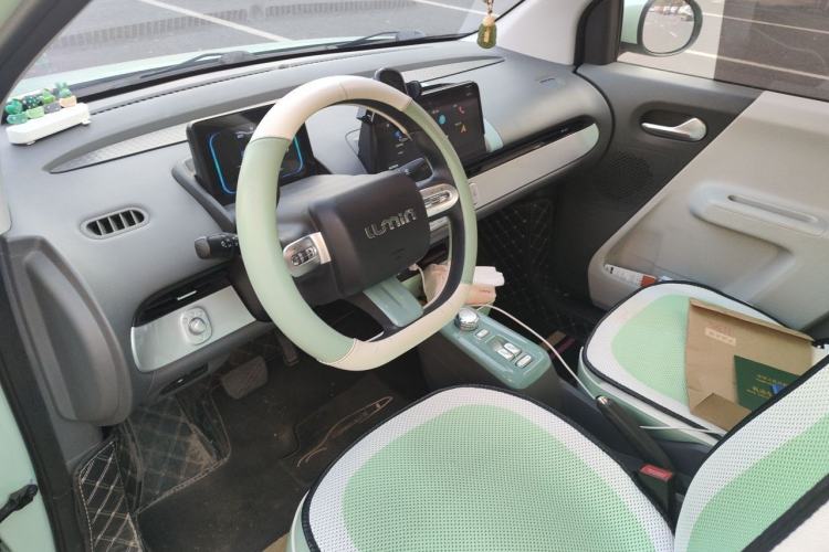 Used CHANGAN NEVO Lumin 2022 210km Sweet Edition Center Console