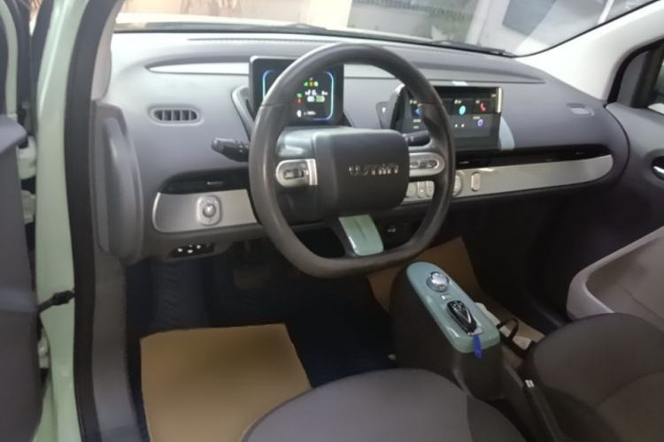 Used CHANGAN NEVO Lumin 2022 210km Sweet Edition Center Console