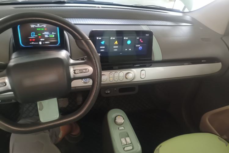 Used CHANGAN NEVO Lumin 2022 210km Sweet Edition Center Console