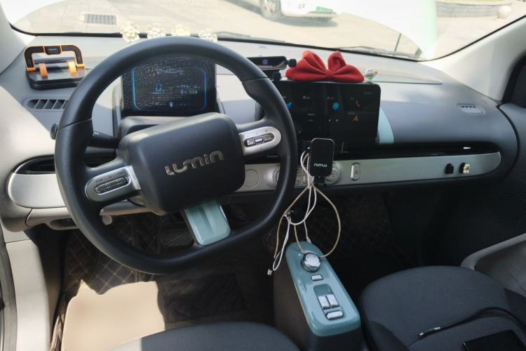 Used CHANGAN NEVO Lumin 2022 155 km – Refreshingly Sweet Edition Center Console