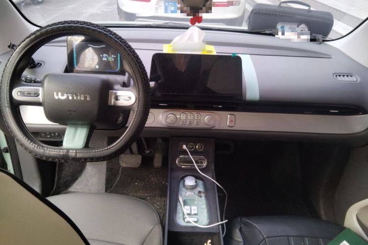 Used CHANGAN NEVO Lumin 2022 155 km – Refreshingly Sweet Edition Center Console