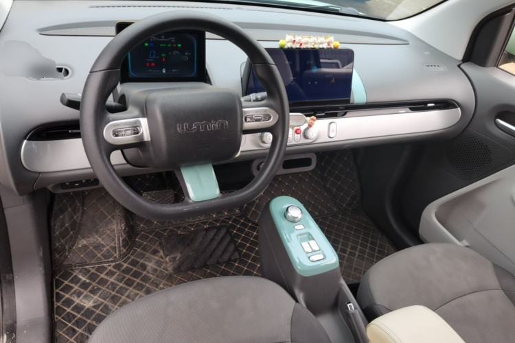 Used CHANGAN NEVO Lumin 2022 155 km – Refreshingly Sweet Edition Center Console