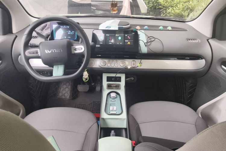 Used CHANGAN NEVO Lumin 2022 155 km – Refreshingly Sweet Edition Center Console