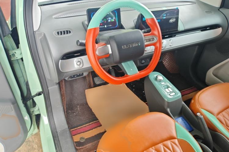 Used CHANGAN NEVO Lumin 2022 210km Sweet Edition Center Console
