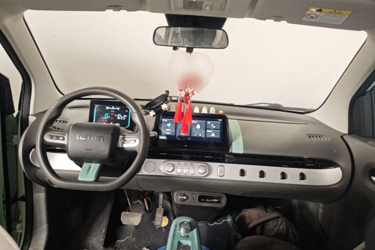 Used CHANGAN NEVO Lumin 2022 155 km – Refreshingly Sweet Edition Center Console