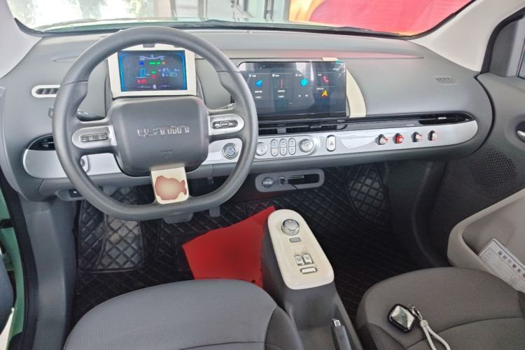 Used CHANGAN NEVO Lumin 2022 210km Sweet Edition Center Console