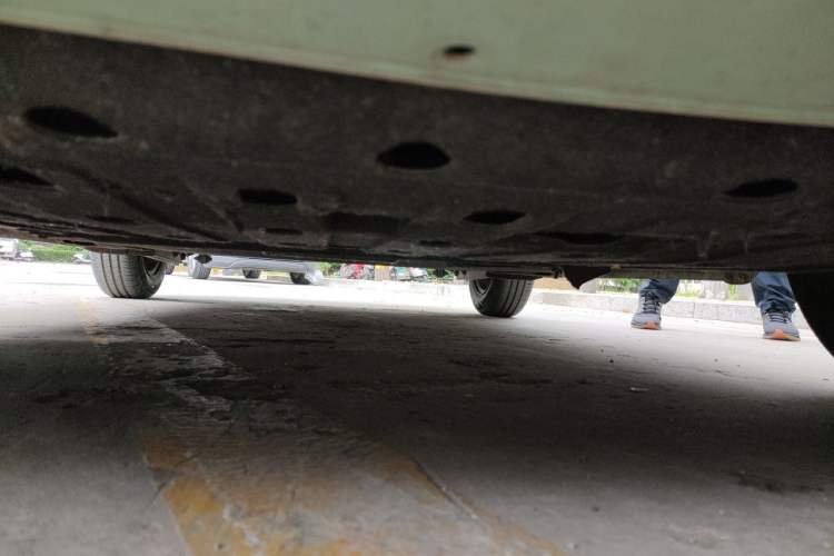 Used CHANGAN NEVO Lumin 2022 301km Honey-Sweet Version Chassis Front