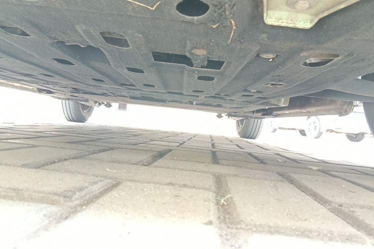 Used CHANGAN NEVO Lumin 2022 210km Sweet Edition Chassis Front