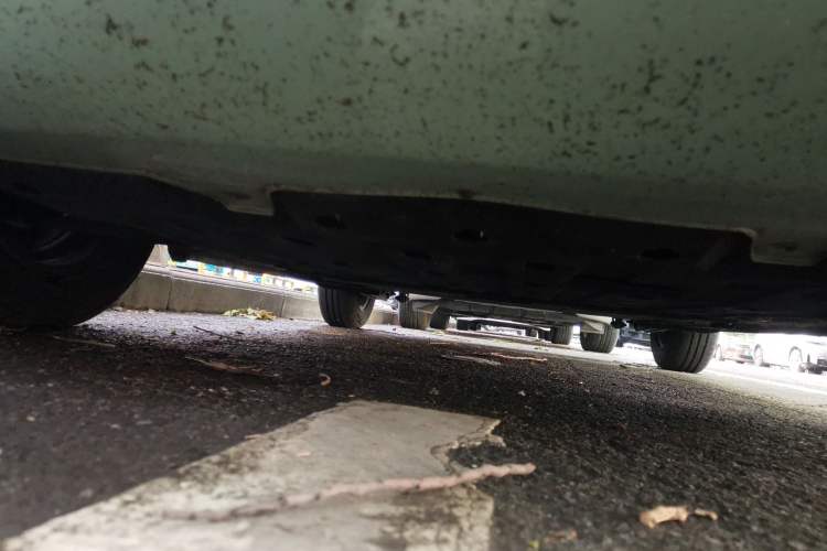 Used CHANGAN NEVO Lumin 2022 155 km – Refreshingly Sweet Edition Chassis Front