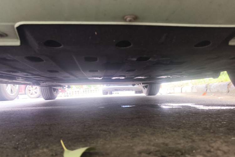 Used CHANGAN NEVO Lumin 2022 210km Sweet Edition Chassis Front