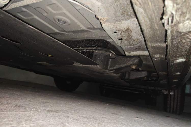 Used CHANGAN NEVO Lumin 2022 155 km – Refreshingly Sweet Edition Chassis Front Left