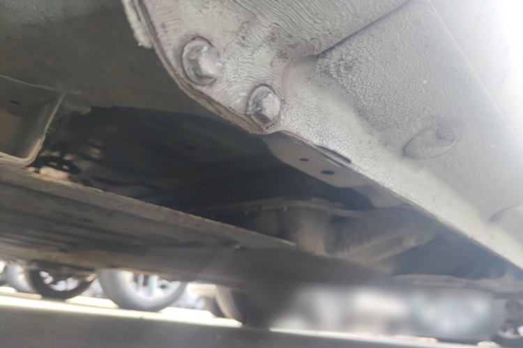 Used CHANGAN NEVO Lumin 2022 210km Sweet Edition Chassis Front Left