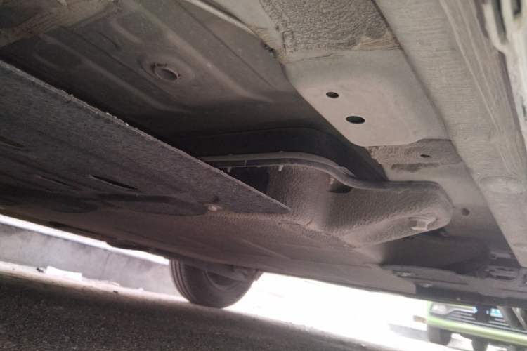 Used CHANGAN NEVO Lumin 2022 155 km – Refreshingly Sweet Edition Chassis Front Left