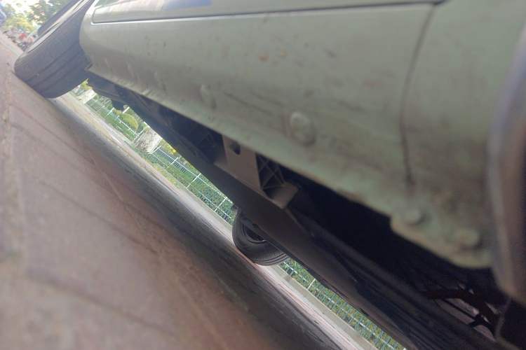 Used CHANGAN NEVO Lumin 2022 210km Sweet Edition Chassis Front Right