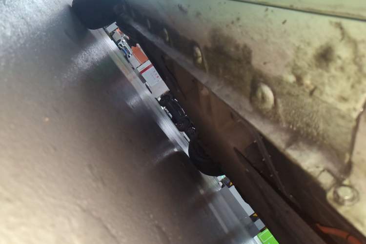 Used CHANGAN NEVO Lumin 2022 210km Sweet Edition Chassis Front Right